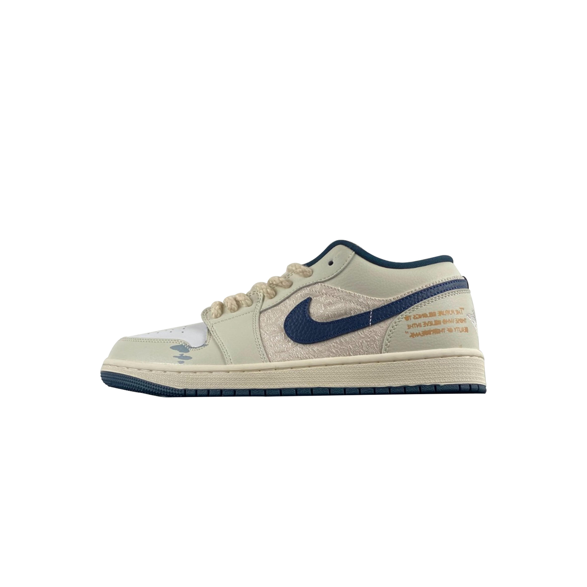 NIKE AIR JORDAN 1 LOW HM3711-144